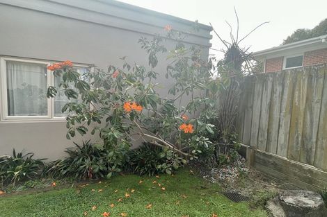 Photo of property in 2/28 Third Avenue, Tauranga, 3110