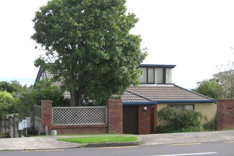 Photo of property in 98 Bleakhouse Road, Howick, Auckland, 2014