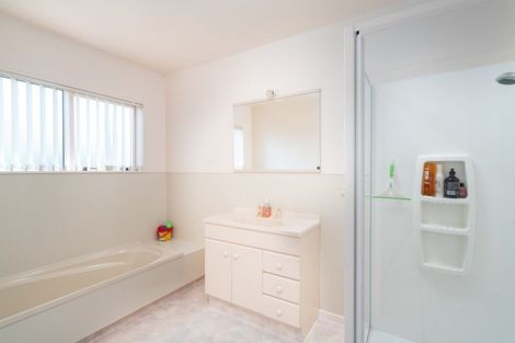 Photo of property in 15 Stanley Street, Wharewaka, Taupo, 3330