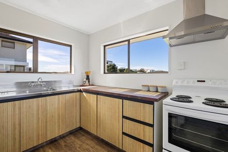 Photo of property in 329c Oceanbeach Road, Mount Maunganui, 3116