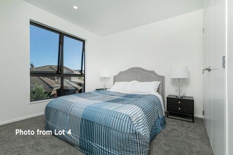 Photo of property in 4/20 Penzance Road, Mairangi Bay, Auckland, 0630