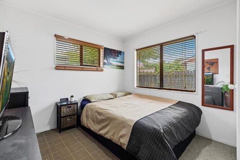 Photo of property in 225 Gravatt Road, Papamoa Beach, Papamoa, 3118
