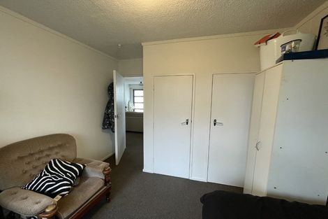 Photo of property in 2/4 Derby Street, Mount Victoria, Wellington, 6011