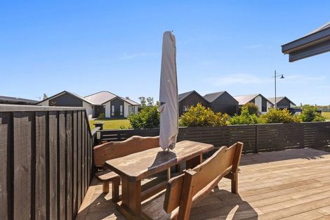Photo of property in 34 Te Hurunui Drive, Pegasus, 7612