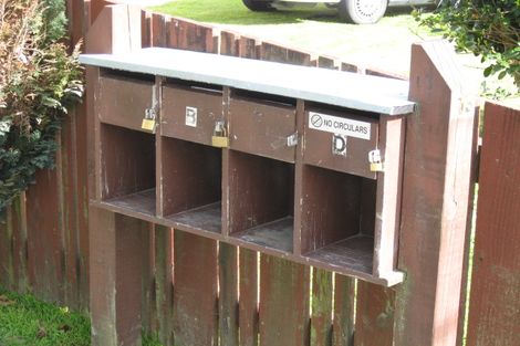 Photo of property in 13d Gibbs Crescent, Wainuiomata, Lower Hutt, 5014