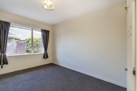 Photo of property in 424 Harewood Road, Harewood, Christchurch, 8051