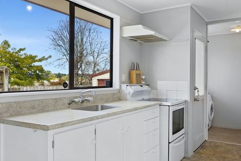 Photo of property in 19 Arthur Crescent, Hilltop, Taupo, 3330