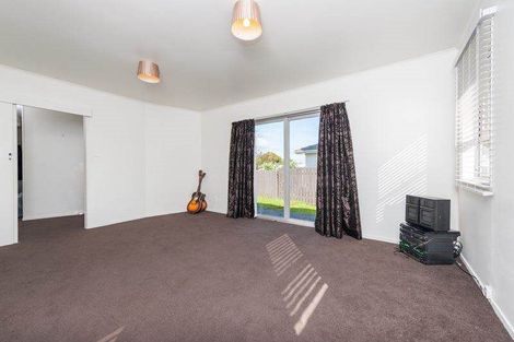 Photo of property in 100 Wordsworth Road, Manurewa, Auckland, 2102
