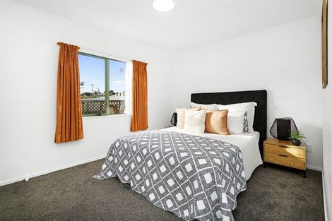 Photo of property in 13 Rawson Street, Tawa, Wellington, 5028