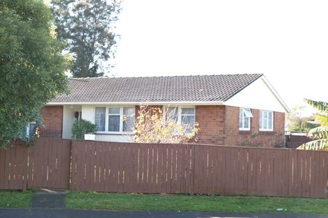 Photo of property in 18 Mcnaughton Avenue, Mangere East, Auckland, 2024