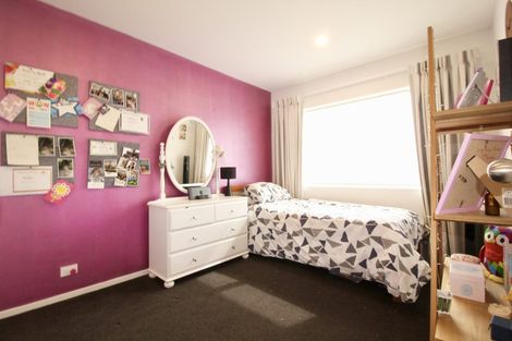Photo of property in 122 Joseph Street, Flat Bush, Auckland, 2019