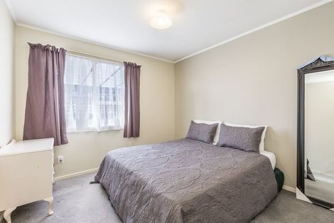 Photo of property in 28 Hobby Avenue, Birkdale, Auckland, 0626