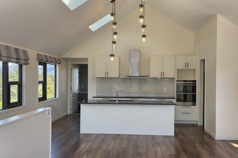 Photo of property in 26 Soudley Court, Jacks Point, Queenstown, 9371