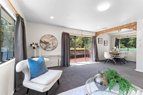 Photo of property in 2 Jonathan Place, Sunnynook, Auckland, 0620