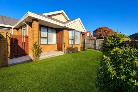 Photo of property in 1/15 Wynand Place, Sockburn, Christchurch, 8042