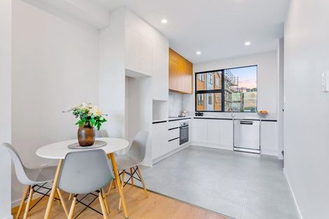 Photo of property in 5/28 Lavelle Road, Henderson, Auckland, 0612