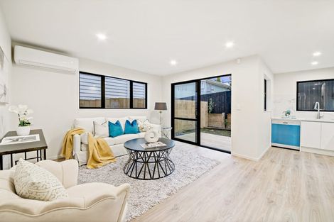 Photo of property in 8a Butterworth Drive, Glendene, Auckland, 0602