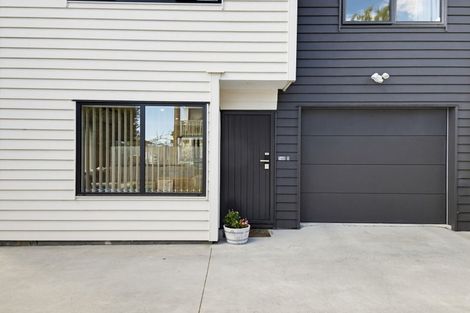 Photo of property in 160d Hill Road, Manurewa, Auckland, 2105