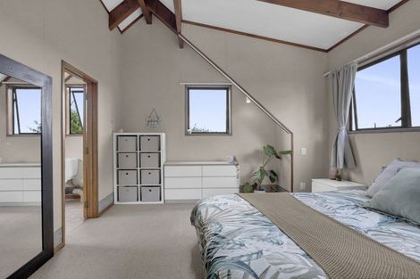 Photo of property in 5b Ross View Terrace, Dinsdale, Hamilton, 3204
