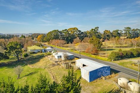 Photo of property in 2450 State Highway 2, Waipukurau, 4281