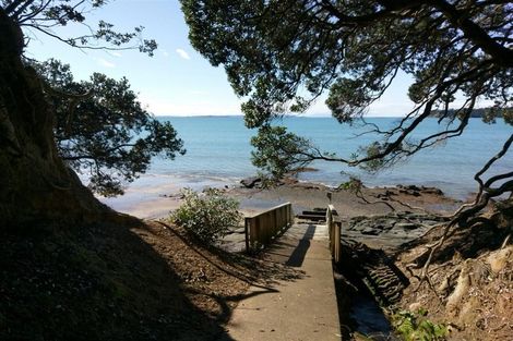 Photo of property in 7a Monyash Road, Manly, Whangaparaoa, 0930