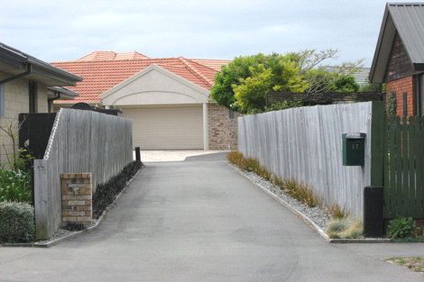 Photo of property in 15 Forest Drive, Parklands, Christchurch, 8083