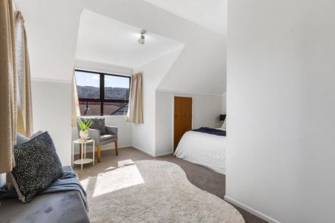 Photo of property in 3 Comeskey Grove, Elderslea, Upper Hutt, 5018