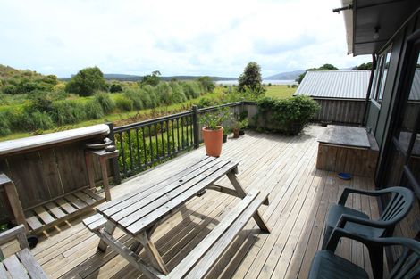 Photo of property in 132 Maunsell Road, Port Waikato, Tuakau, 2695