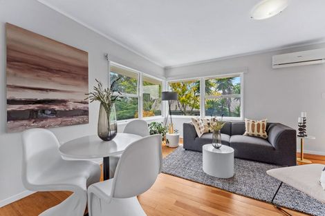 Photo of property in 9a/1 Eversleigh Road, Belmont, Auckland, 0622