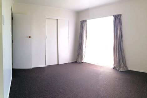 Photo of property in 8 Colonial Place, Kelvin Grove, Palmerston North, 4414