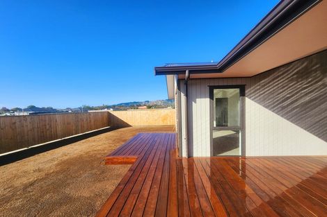 Photo of property in 5 Thorn Place, Levin, 5510