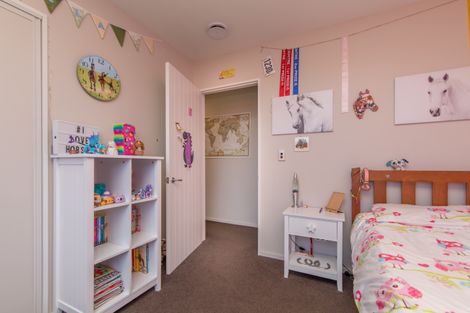 Photo of property in 12 Mulberry Street, Rangiora, 7400