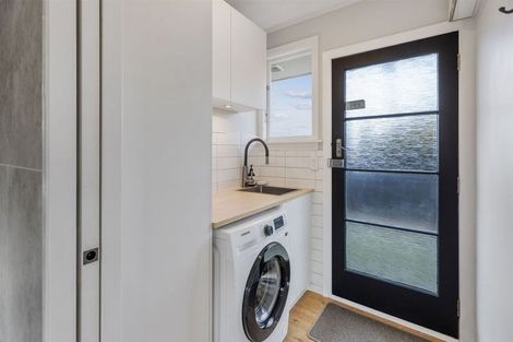 Photo of property in 215 Grimseys Road, Redwood, Christchurch, 8051