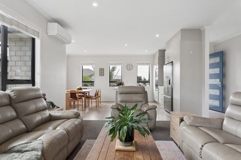 Photo of property in 12 Kanono Close, Papamoa Beach, Papamoa, 3118