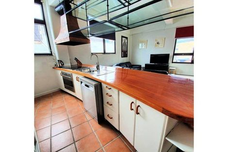 Photo of property in 6 City Apartments, 11h Ghuznee Street, Te Aro, Wellington, 6011