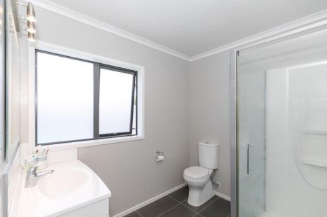 Photo of property in 115 Saint James Drive, Huntington, Hamilton, 3210