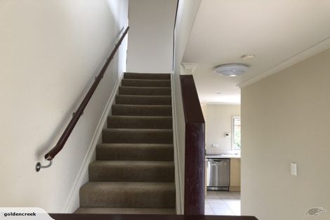 Photo of property in 11 Siena Place, Te Atatu Peninsula, Auckland, 0610