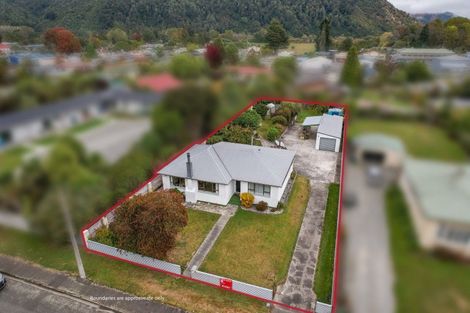 Photo of property in 4 Brunner Street, Murchison, 7007
