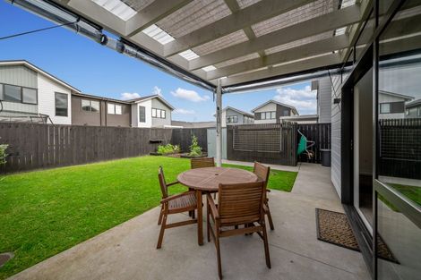 Photo of property in 22 Piripono Crescent, Pukekohe, 2120