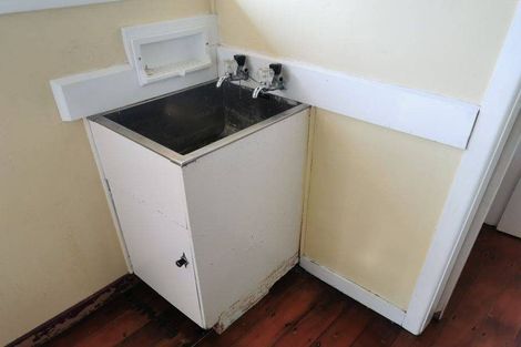 Photo of property in 35 Berkley Avenue, Hillcrest, Hamilton, 3216