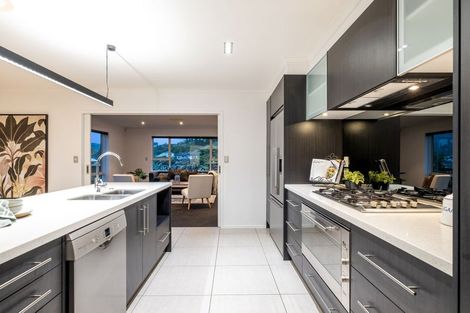Photo of property in 26 Kilkelly Close, Tawa, Wellington, 5028