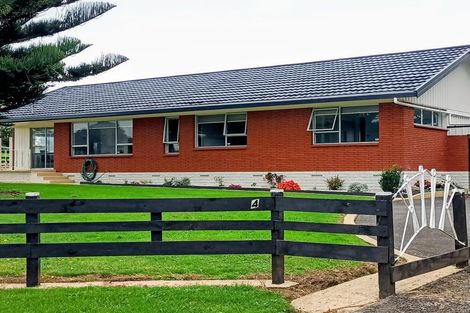 Photo of property in 4 Berkers Road, Ngahinapouri, Hamilton, 3290