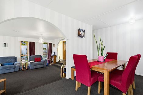 Photo of property in 103 Benmore Avenue, Cloverlea, Palmerston North, 4412