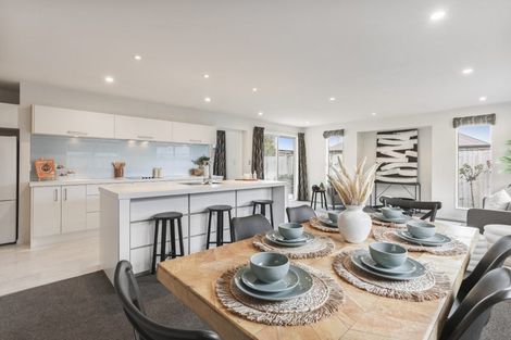 Photo of property in 11 Hayson Drive, Kaiapoi, 7630