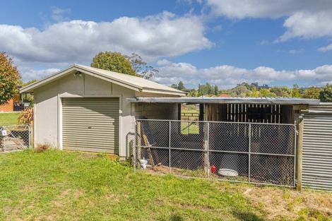 Photo of property in 36 Tamumu Road, Waipawa, 4210
