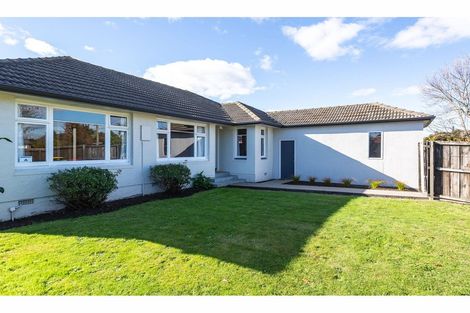 Photo of property in 106 Harris Crescent, Papanui, Christchurch, 8053