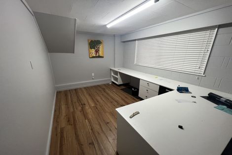 Photo of property in 5 Bellfield Road, Opaheke, Papakura, 2113