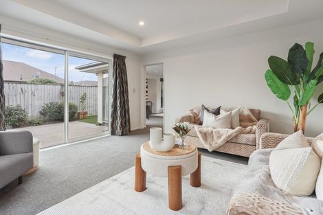 Photo of property in 11 Hayson Drive, Kaiapoi, 7630