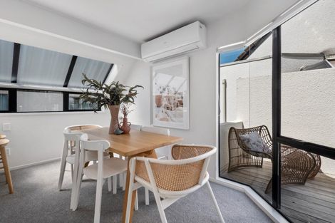 Photo of property in 3 The Mall, Mount Maunganui, 3116