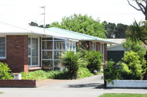 Photo of property in 120 Estuary Road, South New Brighton, Christchurch, 8062